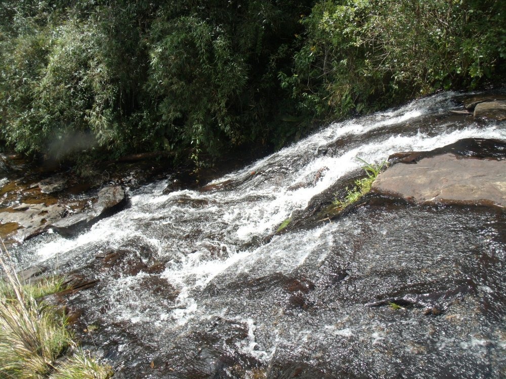 cachoeira de araça imagem
