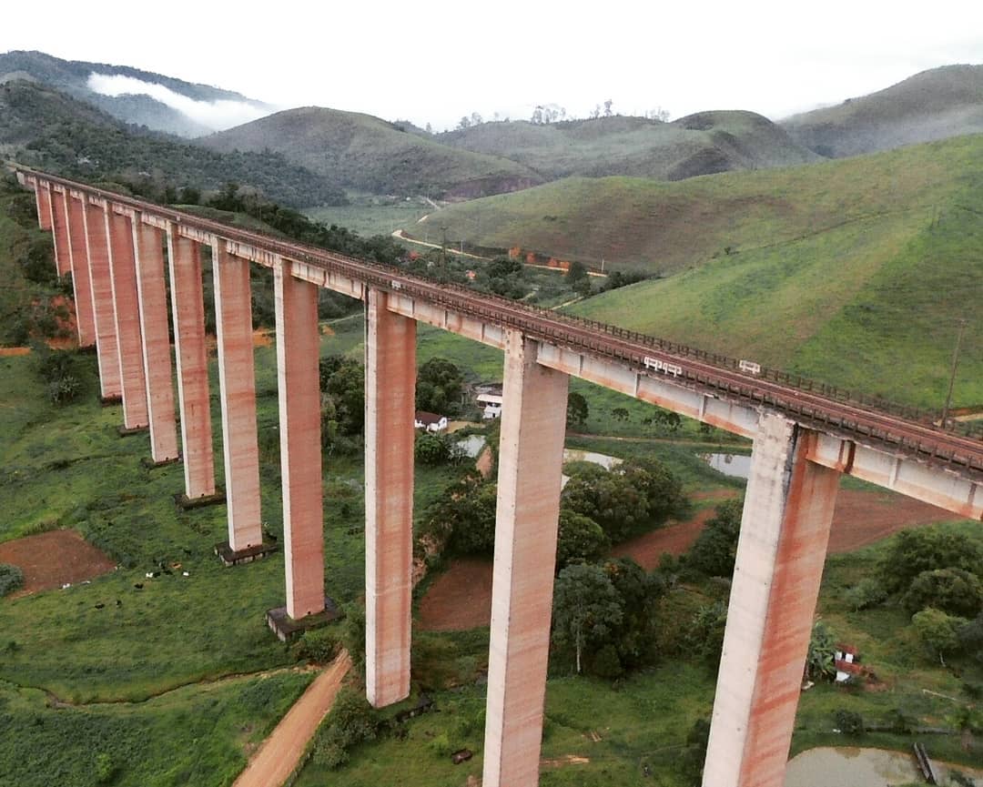 imagem da ponte de fumaça